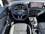 Nissan Juke 1.0 DIG-T Tekna / Fabrieksgarantie tot 03-2028  <100.000 km / Automaat / Leder / Camera 360° / Cold Pack / Stuur-, stoel- & voorruitverwarming / Navigatie / Apple Carplay Android / 19" LM + All Season banden /