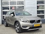 Volvo XC40 1.5 T2 Business Pro | Navigatie / Apple Carplay / Android auto | Panoramadak te openen | Adaptive Cruise Control | BLIS | LED | LMV 19'' | OH Compleet + NL auto
