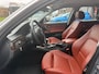 BMW 3-Serie 325i High Executive | 1E EIGENAAR | 12MND GARANTIE | XENON | LEDER | CLIMA | STOELVERW. |