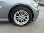 BMW 3-Serie 325i High Executive | 1E EIGENAAR | 12MND GARANTIE | XENON | LEDER | CLIMA | STOELVERW. |
