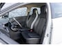Renault Zoe R110 Limited 41 kWh | Afneembare trekhaak | Huur Accu | Bose audiosysteem | Cruise control | 3 Fase Boordlader |