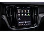 Volvo V60 2.0 T6 Plug-in hybrid AWD Ultra Dark | Schuif-/kanteldak | Head Up Display | Donker Glas | Sportstoelen | Power Seats | Harman Kardon |