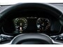 Volvo V60 2.0 B3 Momentum Advantage | Adaptieve Cruise Control | Parkeercamera | Stoel-/Stuurverwarming | Navigatie | Apple CarPlay & Android Auto | 17" Lichtmetalen Velgen |