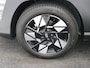 Hyundai Kona 1.6 GDI HEV Premium Sky / Panoramadak / Adaptieve Cruise Control / Elektrisch Verstelbare Voorstoelen / Memory Seats / 360 Camera / BOSE Geluid / Dashcam Voor+Achter / 1ste eigenaar /