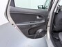 Kia Venga 1.4 CVVT ExecutiveLine - Cruise Control - Stoelverwarming - Elektrisch Glazen Panoramadak - Navigatie - Virena Zekerheidspakket €895
