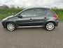 Peugeot 206+ 1.1 Access Lite incl nw apk & garantie !