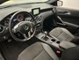 Mercedes-Benz A-klasse 180 Ambition AMG | Pano/dak | Leder/Alcantara | Camera | Navigatie | Trekhaak |