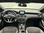 Mercedes-Benz A-klasse 180 Ambition AMG | Pano/dak | Leder/Alcantara | Camera | Navigatie | Trekhaak |