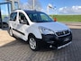 Peugeot Partner Tepee 1.2 OUTDOOR NAVI PANO AIRCO/ECC PDC
