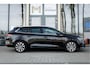 Renault Megane E-Tech Estate 1.6 Plug-In Hybrid 160PK Aut. | Business Edition One | Dealeronderhouden | 1e Eigenaar | Navigatie incl. Apple CarPlay | Lederen Bekleding | 17" LM Velgen | Sound System | Achteruitrijcamera |