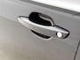 Peugeot e-2008 EV GT 50 kWh 136pk Automaat | Accu 99% | Navigatie | Achteruitrijcamera | Keyless Entry/Start | Verwarmde Voorstoelen | Apple Carplay/Android Auto |
