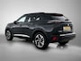 Peugeot e-2008 EV GT 50 kWh 136pk Automaat | Navigatie | Climate Control | Cruise Control | LED | Achteruitrijcamera | 17" LMV | Keyless Entry/Start | Verwarmde Voorstoelen | Apple Carplay/Android Auto |