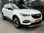Opel Grandland X 1.6 Turbo 181 PK Innovation Automaat | TREKHAAK AFNB. 1600KG TREKGEWICHT | STUUR, STOEL EN VOORRUITVERWARMING| CAMERA + SENSOREN| AGR COMFORTSTOELEN| DODEHOEK DETECTIE| KEYLESS START & ENTRY|