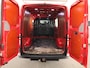 Volkswagen Crafter 35 2.0 TDI L3H2 Highline 140 PK | Trekhaak | Imperiaal | Parkeercamera | Leder | LED koplampen | Parkeer assist |