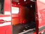 Volkswagen Crafter 35 2.0 TDI L3H2 Highline 140 PK | Trekhaak | Imperiaal | Parkeercamera | Leder | LED koplampen | Parkeer assist |