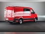 Volkswagen Crafter 35 2.0 TDI L3H2 Highline 140 PK | Trekhaak | Imperiaal | Parkeercamera | Leder | LED koplampen | Parkeer assist |