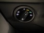 Volkswagen Crafter 35 2.0 TDI L3H2 Highline 140 PK | Trekhaak | Imperiaal | Parkeercamera | Leder | LED koplampen | Parkeer assist |