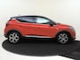 Renault Captur 1.6 E-Tech Plug-in Hybrid 160 Intens | Pack parking | Apple Carplay/Android | cruise control | electronic climate control | lederen/stof bekleding | LED koplampen | lichtmetalen velgen 17" | navigatiesysteem full map |