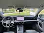 Volkswagen Passat Variant 1.5 eTSI Elegance Business