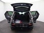 Land Rover Discovery Sport 1.5 P270e PHEV Dynamic SE | Landmark | Elek. trekhaak | 20" | Privacy Glas | Cold Climate Pack | Black Exterior Pack