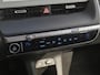 Hyundai Ioniq 5 Connect 77.4 kWh / SOH 100% / Fabrieksgarantie tot 09-02-2028 / Dealer onderhouden / CCS snelladen / Trekhaak afneembaar / Warmtepomp / 1.600 kg trekgewicht / Adaptieve CC / Stuur- & Stoel verwarming / Achteruitrijcamera / Keyless Entry/Start /