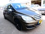 Mercedes-Benz B-klasse 180 116pk 2e eig. Airco Cruise PDC Trekhaak 1300kg.