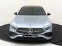 Mercedes-Benz A-klasse 180 AMG Line /Panoramadak /Nightpakket /18 Inch /CarPlay