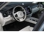 Volvo XC60 2.0 Recharge T8 AWD Inscription - B&W - 360 Camera - HUD - Stoel/Stuurverwarming - Pano - Pilot Assist - BLIS - Rijklaar