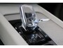 Volvo XC60 2.0 Recharge T8 AWD Inscription - B&W - 360 Camera - HUD - Stoel/Stuurverwarming - Pano - Pilot Assist - BLIS - Rijklaar