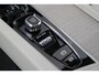 Volvo XC60 2.0 Recharge T8 AWD Inscription - B&W - 360 Camera - HUD - Stoel/Stuurverwarming - Pano - Pilot Assist - BLIS - Rijklaar