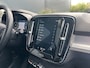 Volvo XC40 1.5 T3 Momentum Pro | Trekhaak | Camera | Cruise Control | Apple Carplay | 18" | Elektrische achterklep |