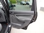 Ford C-Max 1.8-16V Trend Airco, licht metalen velgen, cruise controle, trekhaak, enz.