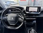 Peugeot 2008 130pk Allure Pack (Camera - Stoelverwarming - Keyless Entry - LED - Parkeersensoren V+A - Automatische Airco - 3D Cockpit - Navigatie - Apple Carplay)
