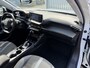 Peugeot 2008 130pk Allure Pack (Camera - Stoelverwarming - Keyless Entry - LED - Parkeersensoren V+A - Automatische Airco - 3D Cockpit - Navigatie - Apple Carplay)