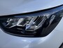 Peugeot 2008 130pk Allure Pack (Camera - Stoelverwarming - Keyless Entry - LED - Parkeersensoren V+A - Automatische Airco - 3D Cockpit - Navigatie - Apple Carplay)