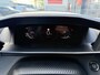 Peugeot 2008 130pk Allure Pack (Camera - Stoelverwarming - Keyless Entry - LED - Parkeersensoren V+A - Automatische Airco - 3D Cockpit - Navigatie - Apple Carplay)