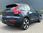 Volvo EX40 Single Motor Extended Range Plus 82 kWh | Trekhaak | All-seasons | Pilot Assist | Camera | Harman/Kardon | Stoel & stuurverwarming |