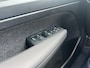 Volvo EX40 Single Motor Extended Range Plus 82 kWh | Trekhaak | All-seasons | Pilot Assist | Camera | Harman/Kardon | Stoel & stuurverwarming |