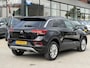 Volkswagen T-Roc 1.0 TSI Life | El.bed. achterklep | PDC voor & achter | App-Navi