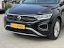 Volkswagen T-Roc 1.0 TSI Life | El.bed. achterklep | PDC voor & achter | App-Navi