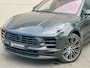 Porsche Macan 3.0 S Luchtvering-Sport chrono-ACC-Pano-21"-Keyless-18 V Stoelen