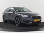 CUPRA Leon 1.4 e-Hybrid VZ Business | 245pk | SOH 92% | Trekhaak | Carplay | Adaptive cruise | Sportstoelen | Navigatie | Stuurverwarming | Parkeerhulp | Full LED | Sfeerverlichting | Keyless | PHEV | Plug In