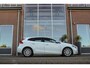 Volvo V40 2.0 D2 Momentum | NL auto | Sportstuur | Cruise control | Bluetooth | Navigatie | Climate control | Stoelverwarming | 17 inch | Origineel | Parkeersensoren | Trekhaak