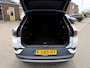 Volkswagen ID.4 Max 77 kWh SOH 92.8%, Panoramadak, Trekhaak