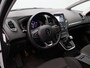 Renault Grand Scenic 115pk TCe Business Zen | Achteruitrijcamera | Parkeersensoren voor en achter | Navigatie | Dodehoekwaarschuwing |
