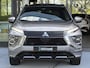 Mitsubishi Eclipse Cross 2.4 PHEV Prestige | Panoramadak | Navigatie | Stoelverwarming voor/achter |