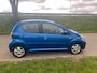 Toyota Aygo 1.0-12V Dynamic Blue Airco 4 deurs Toerenteller Lm Velgen