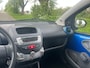 Toyota Aygo 1.0-12V Dynamic Blue Airco 4 deurs Toerenteller Lm Velgen