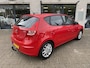 Hyundai i30 1.6i Style 5Drs Airco Trekhaak Half leer