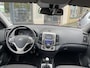 Hyundai i30 1.6i Style 5Drs Airco Trekhaak Half leer